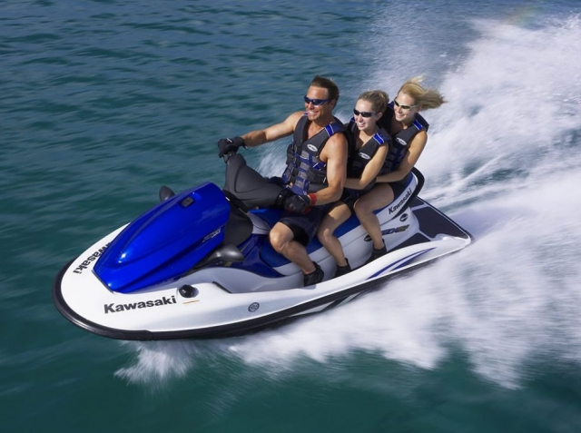  Jet ski 
